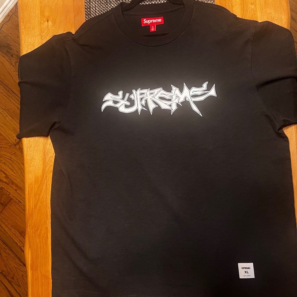 Supreme Black Tee with White Graphic Mens XL